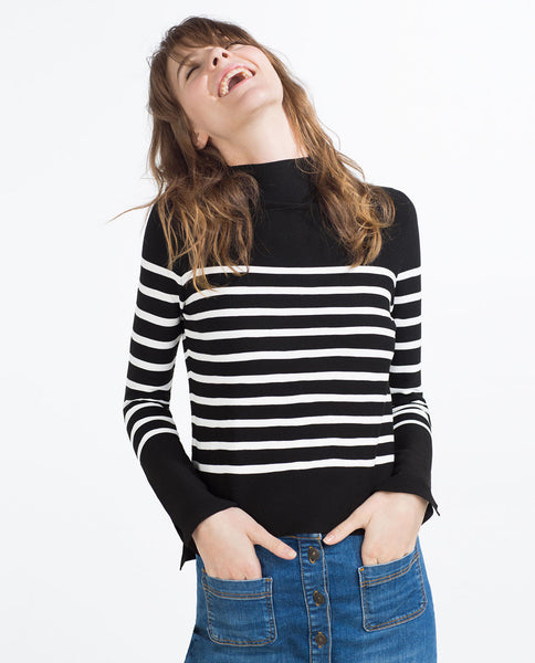 STRIPED SWEATER